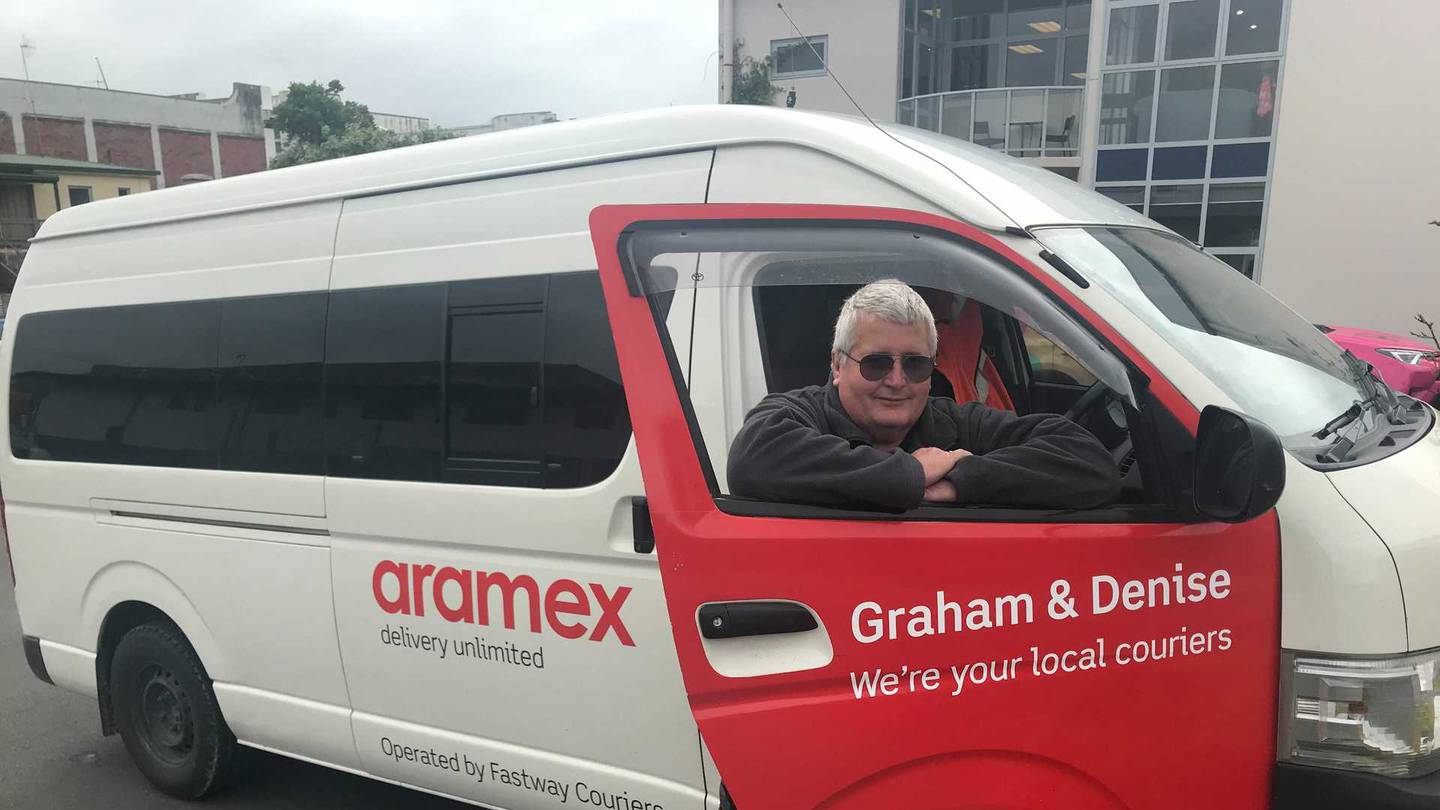 Whanganui courier Aramex delivers both parcels and injured birds